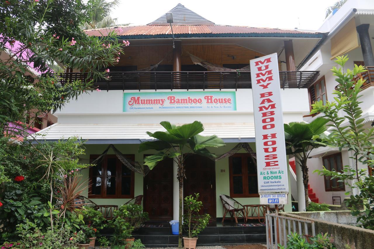 Hôtel Mummy Bamboo House à Varkala Extérieur photo