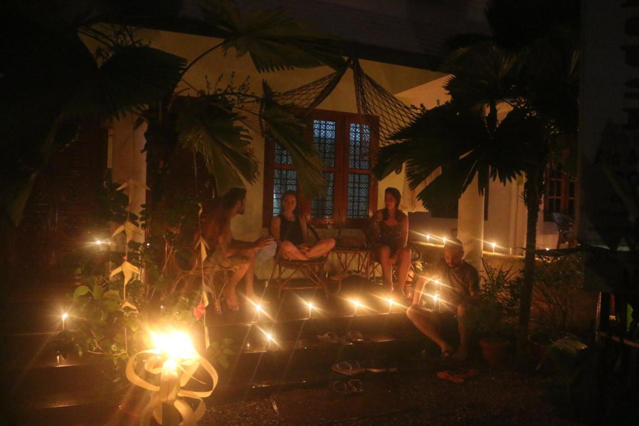 Hôtel Mummy Bamboo House à Varkala Extérieur photo